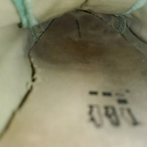 Converse 10 - Picture 3 of 4